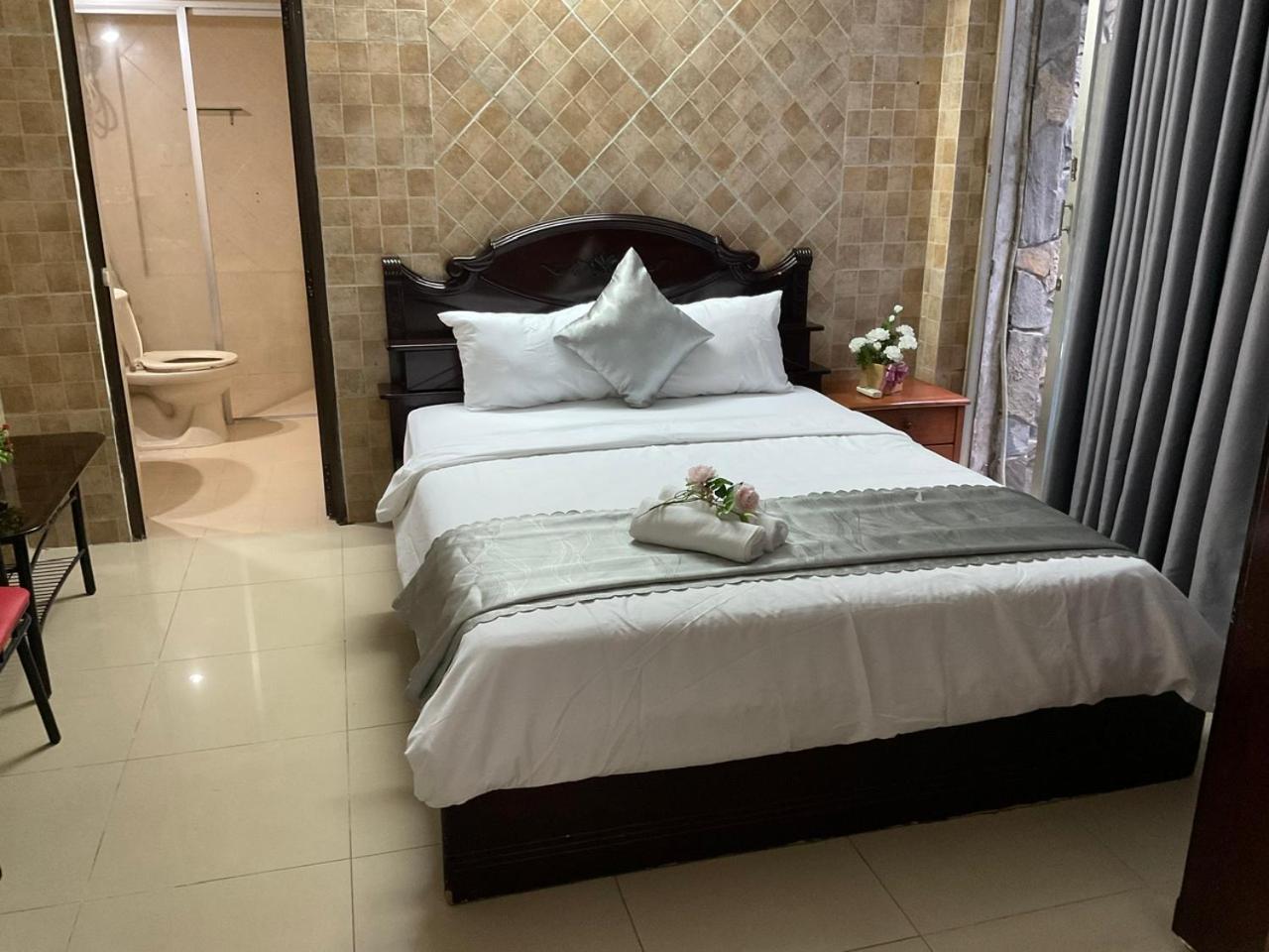 Khach San Minh Chau - Dien Bien Phu Ho Chi Minh City Bagian luar foto