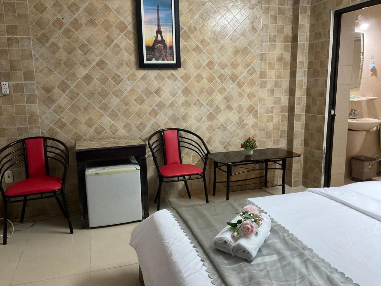 Khach San Minh Chau - Dien Bien Phu Ho Chi Minh City Bagian luar foto